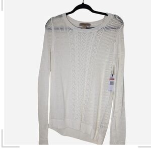 Elegant Cream Knit Crew Neck Sweater